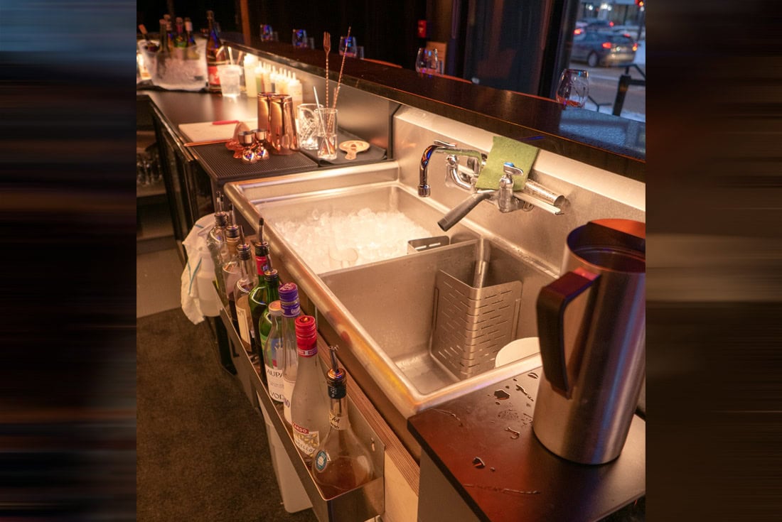 Station cocktail sur double évier